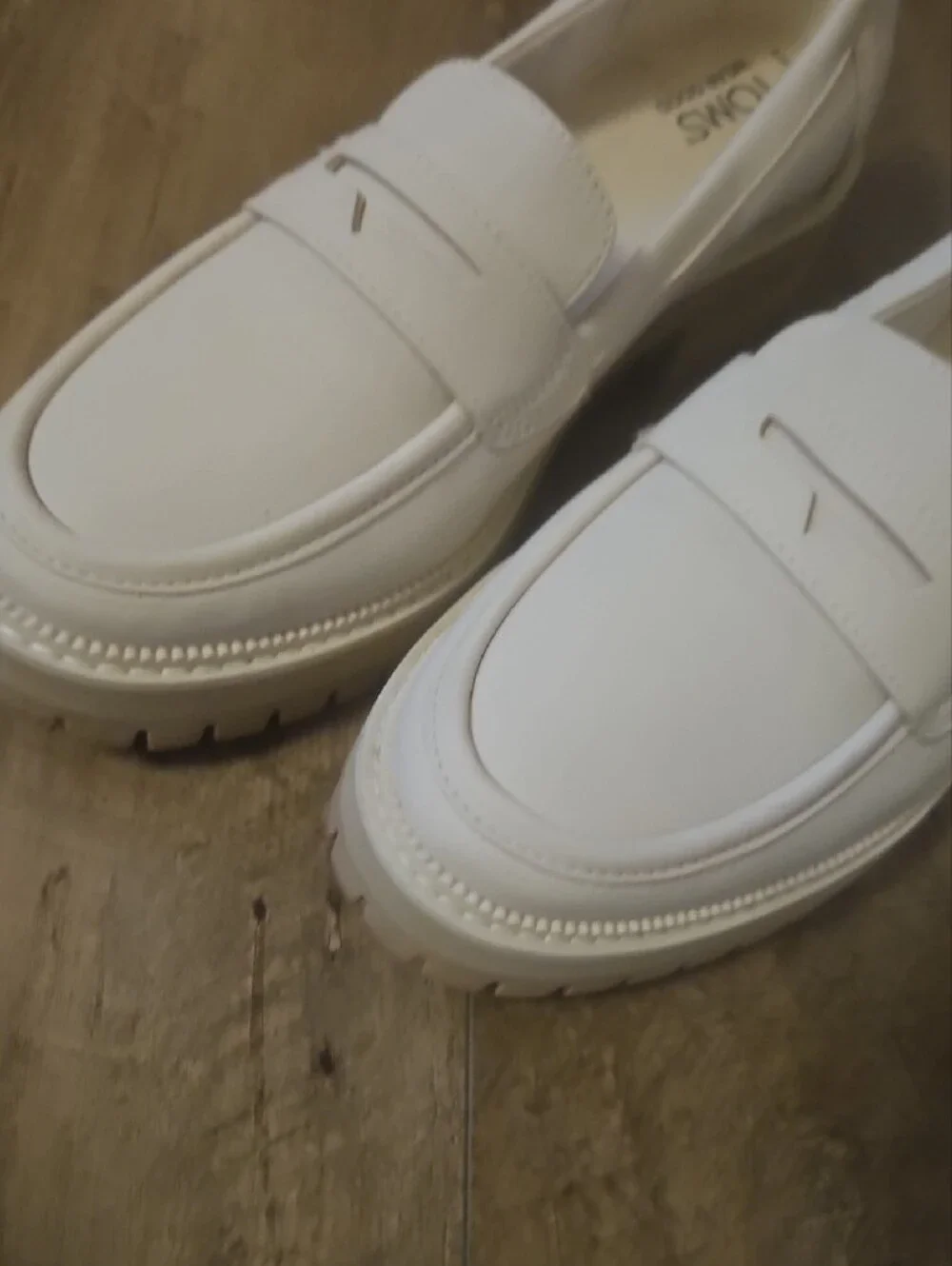 Toms tom loafers